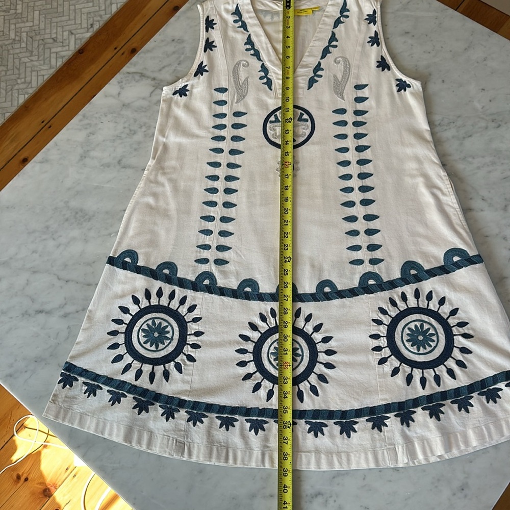 Roller Rabbit Embroidered Cotton Shift Dress - Picture 5 of 7